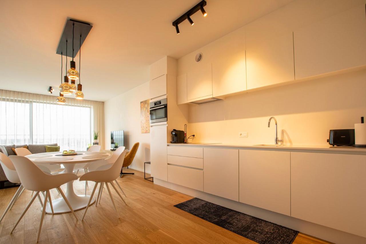 Modern En Gezellig Appartement Vlak Aan Het Strand Blankenberge Exteriér fotografie